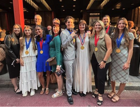 photo of students with teachers